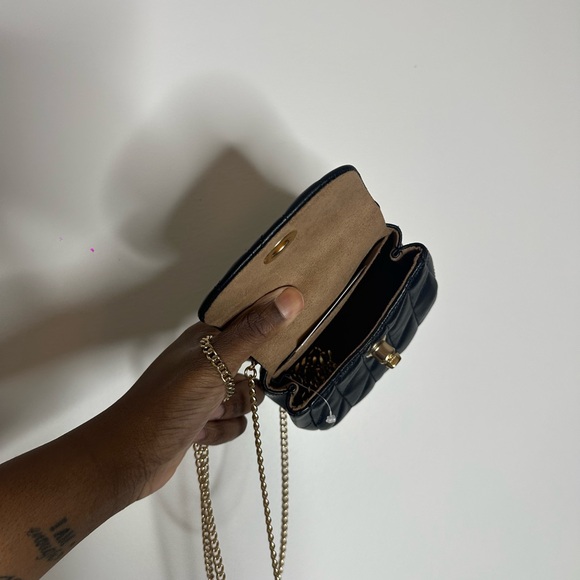 Coach Turnlock Card Case - Picture 3 of 4